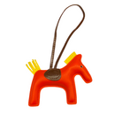 PFERDETASCHE CHARM ROT/GELB
