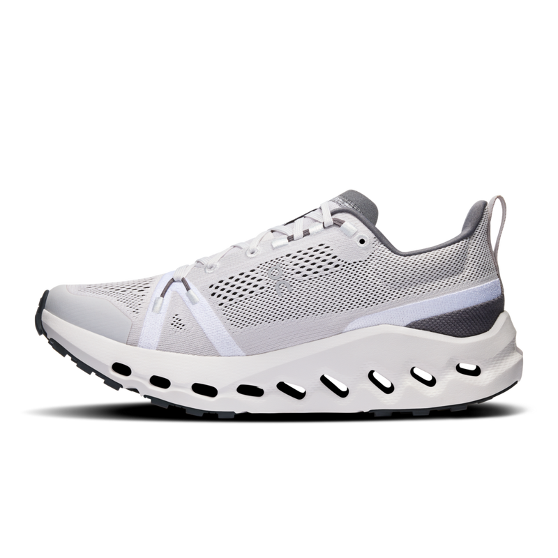 AUF DEM WOLKENSURFERPFAD FROST/WEISSE FRAU