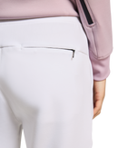 ÜBER LAUF-SCHWITZHOSEN WEISSE FRAU