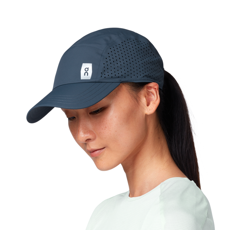 ON LIGHTWEIGHT CAP NAVY